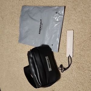 Essentials fanny pack